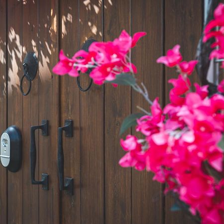 Eidyllio Luxury Suites 奥莫多斯 外观 照片